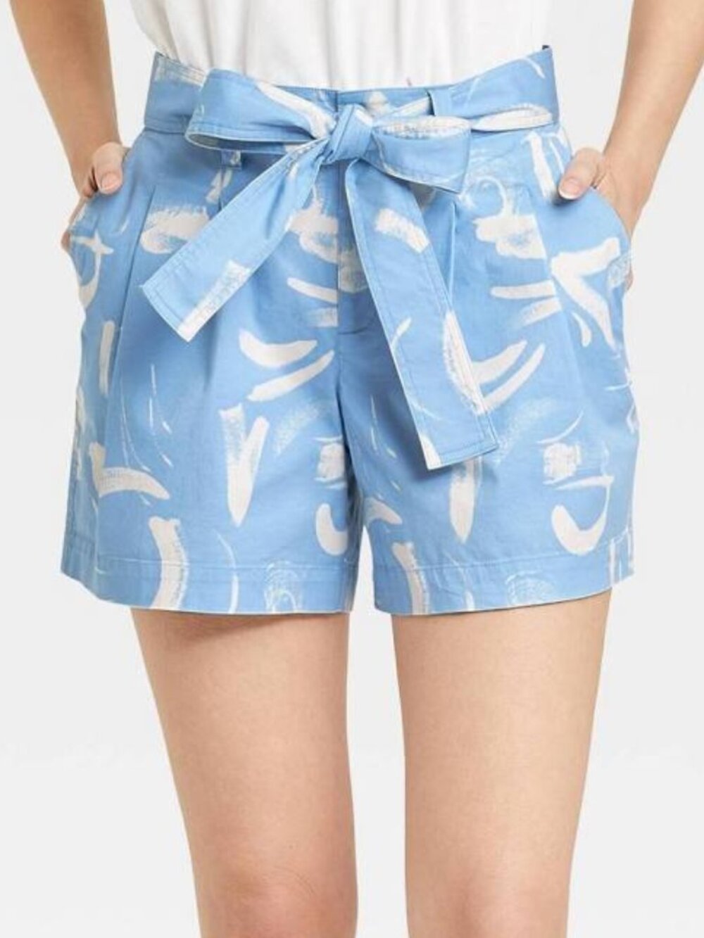 A NEW DAY High Rise Pleat Front Shorts Blue White Brushstroke Geometric Paperbag